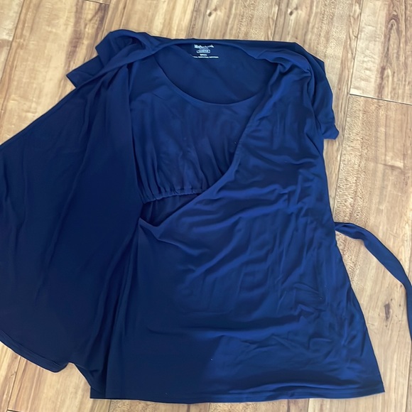 Motherhood maternity nursing tops. Navy and black & white. Size small. Like new. - Picture 8 of 10